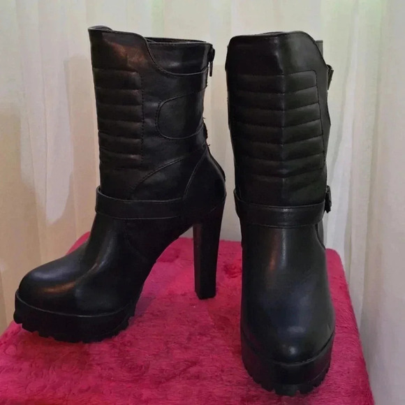 JUSTFAB  "Barbara" NWOT platform high heel biker boot. Rare. - Picture 7 of 7